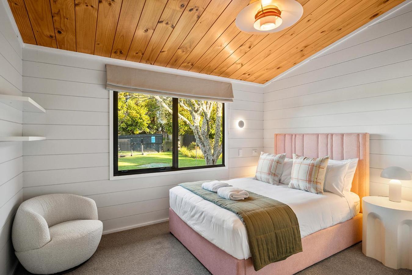 Mountviews Lodge Taupo Exterior foto